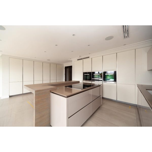Large Handleless Used Kitchen, Utility, Miele & Siemens Appliances