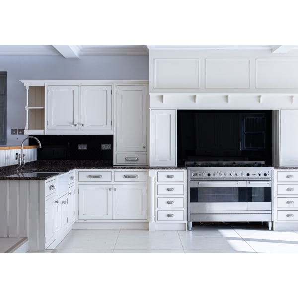 Bespoke In Frame Shaker Used Kitchen