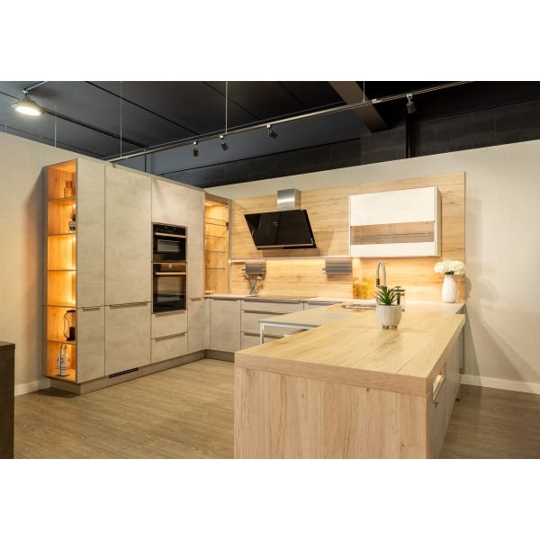Kutchenhaus Modern Ex Display Kitchen, Neff Appliances