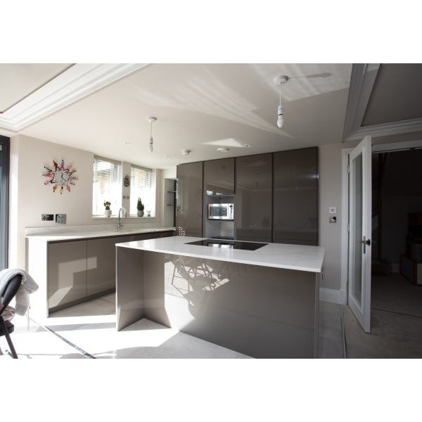 SieMatic Handleless Used Kitchen, Quooker Tap