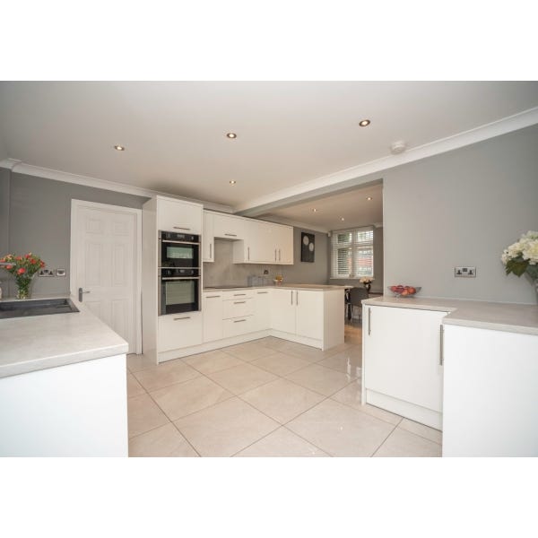 Wren Modern Used Kitchen, Neff Appliances
