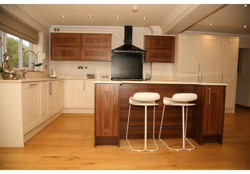 HOWDENS Shaker Used Kitchen, Island & Utility with Rangemaster, Silestone Worktops, East Yorkshire