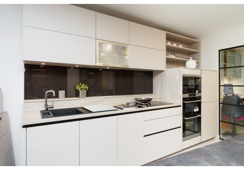 Mobalpa Handleless Ex Display Kitchen, AEG Appliances