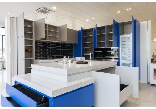 Ex Display Kitchen, Modern Porcelanosa Gama Decor, Miele Appliance Pack