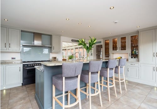 Bespoke In Frame Shaker Used Kitchen, Pantry