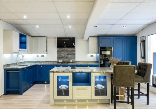 Mereway Classic Shaker Ex Display Kitchen, NEFF Appliances 