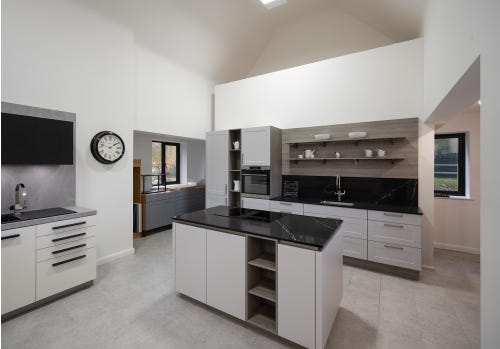 Modern Ex Display Shaker Kitchen 