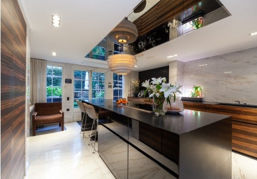 Modern Handleless Used Kitchen, Appliances