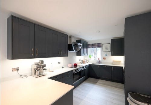 Used Modern Shaker Kitchen, Bosch Appliances