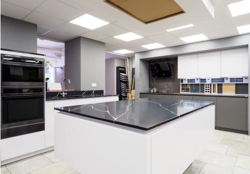Warendorf Ex Display Modern Handleless Kitchen, Appliances