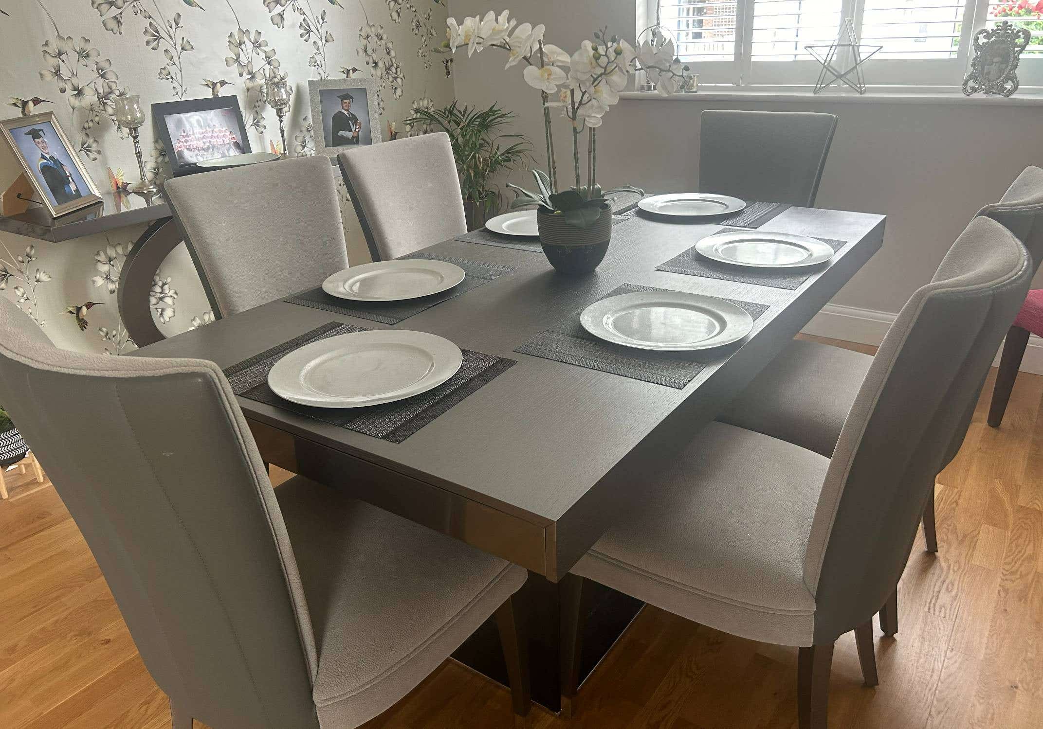 Used Aleal Mediale Extendable Dining Table and Riviera Chairs