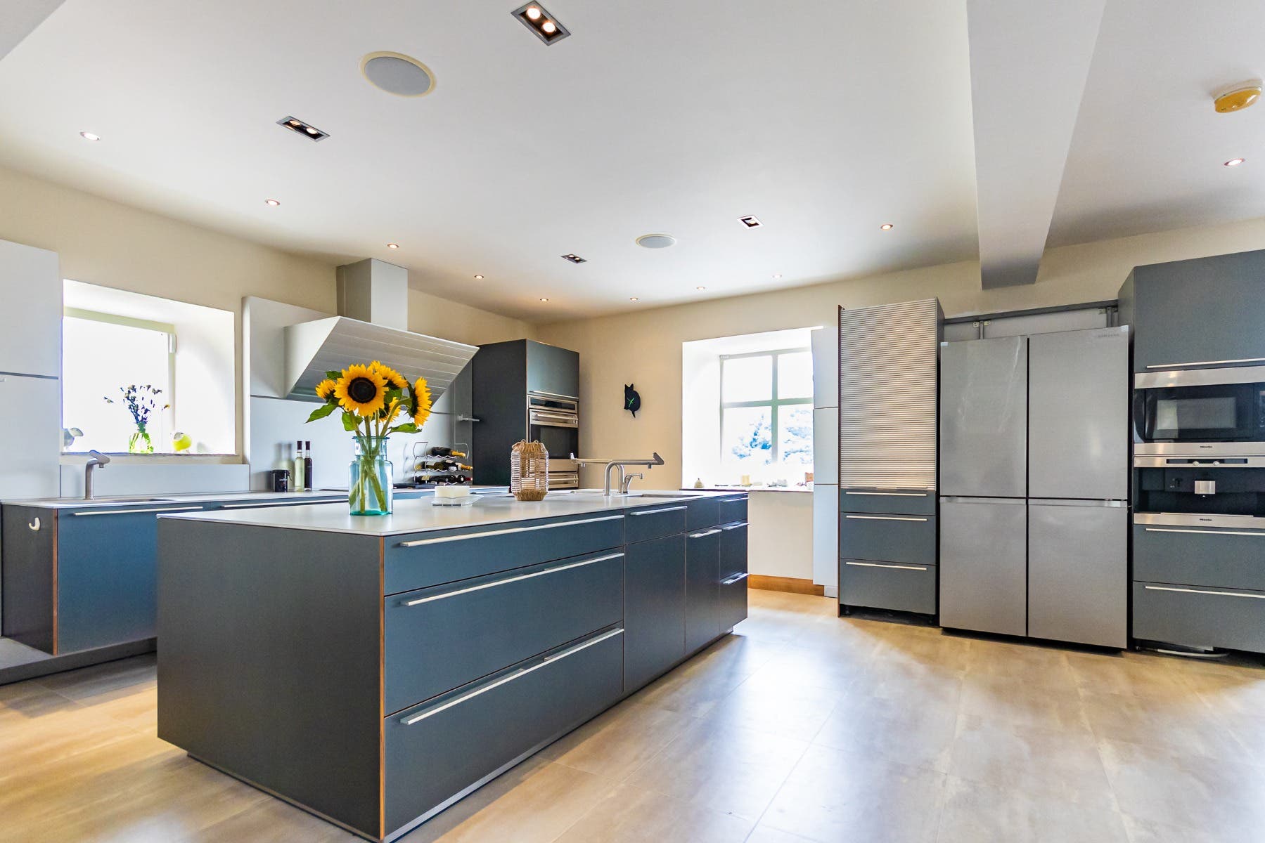 Modern appliances deals new & used