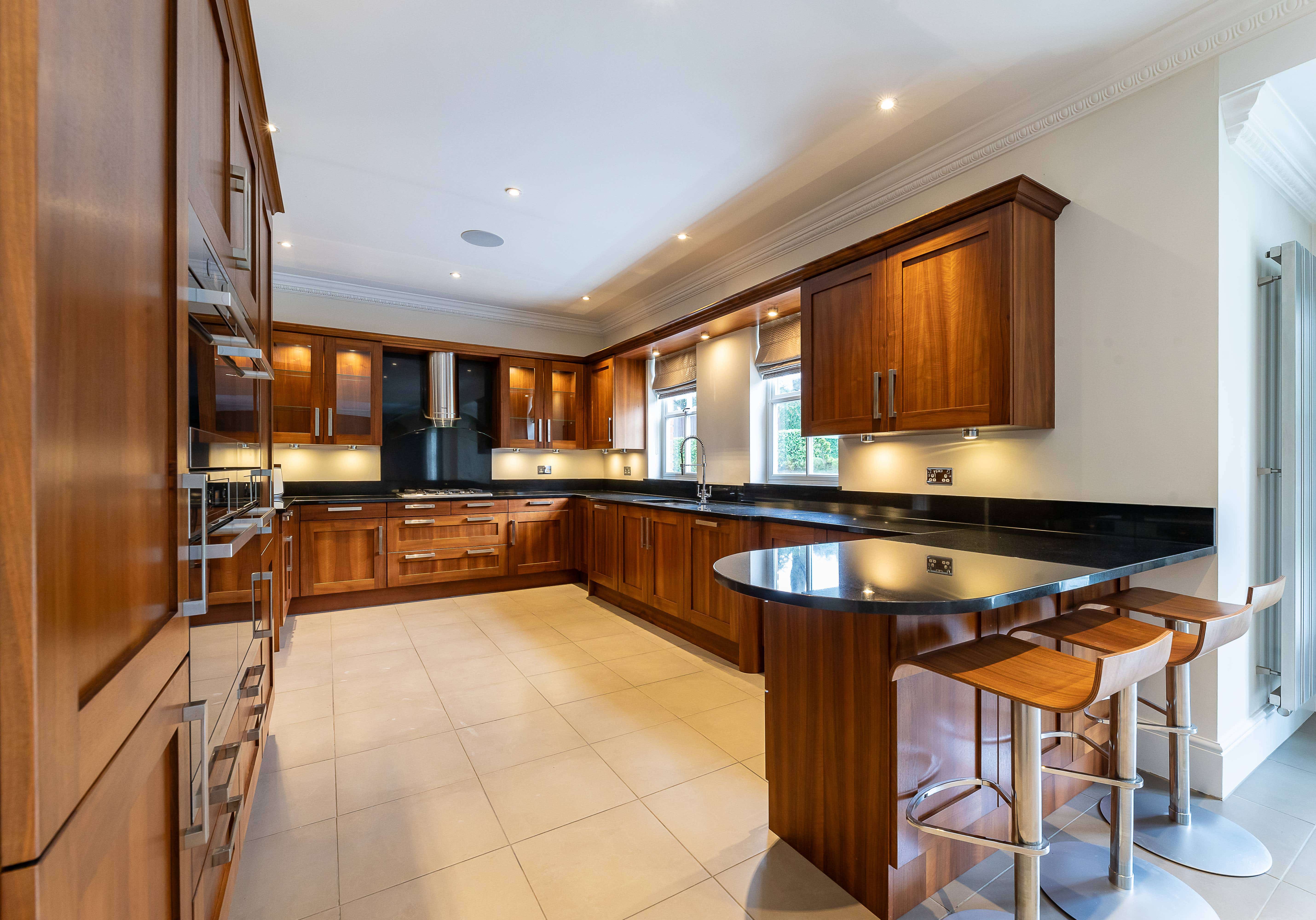 Second hand top kitchen wall cabinets